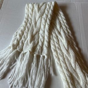 Old Navy knit scarf, white/cream